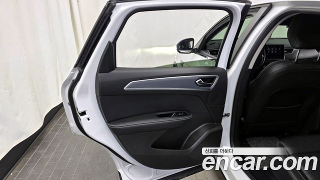 Renault Korea XM3 1.6 GTe RE 2022 — фото 25