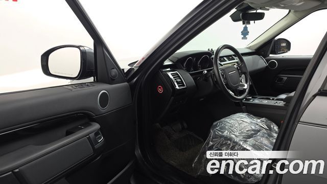 Land Rover Discovery 5 2.0 SD4 SE 2019 — фото 10