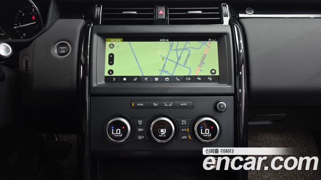 Land Rover Discovery 5 2.0 SD4 SE 2019 — фото 14