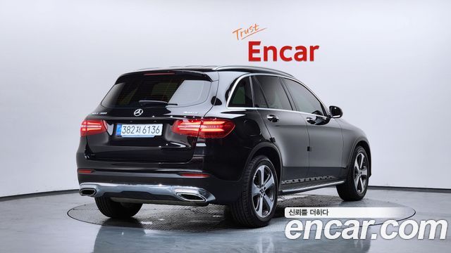 Mercedes-Benz GLC-Class (X253) GLC300 4MATIC 2019 — фото 2