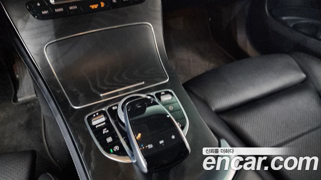 Mercedes-Benz GLC-Class (X253) GLC300 4MATIC 2019 — фото 9
