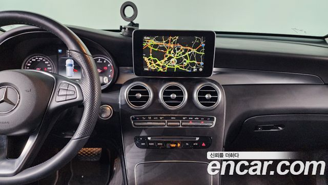 Mercedes-Benz GLC-Class (X253) GLC300 4MATIC 2019 — фото 12