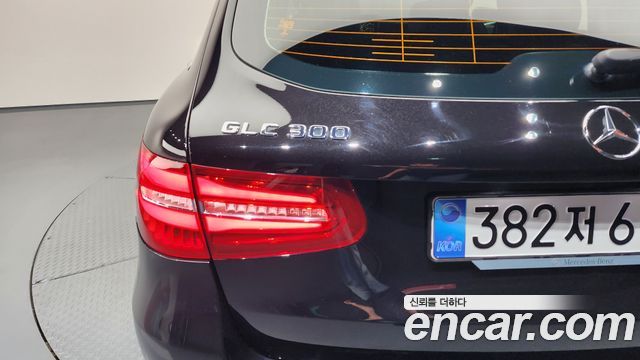 Mercedes-Benz GLC-Class (X253) GLC300 4MATIC 2019 — фото 23
