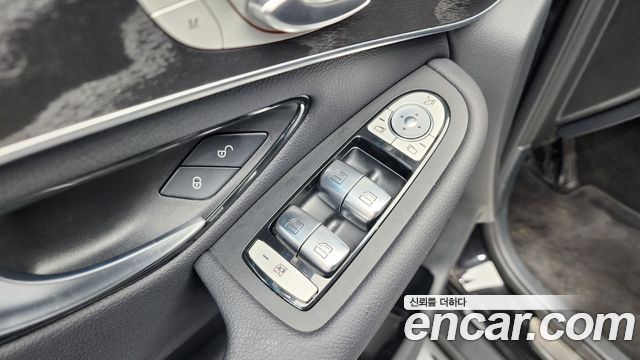 Mercedes-Benz GLC-Class (X253) GLC300 4MATIC 2019 — фото 31