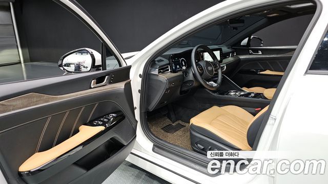 Kia K5 (III) 2.0 Signature 2021 — фото 10