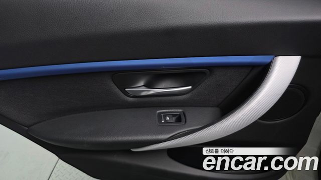 BMW 3 Series (F30) 320i M Sport 2018 — фото 25