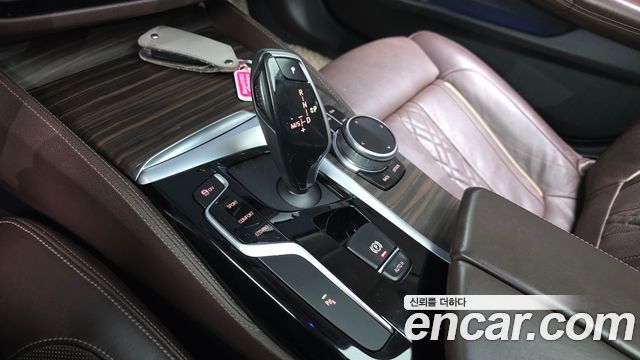BMW 5 Series (G30) 530i xDrive Luxury Plus 2019 — фото 9