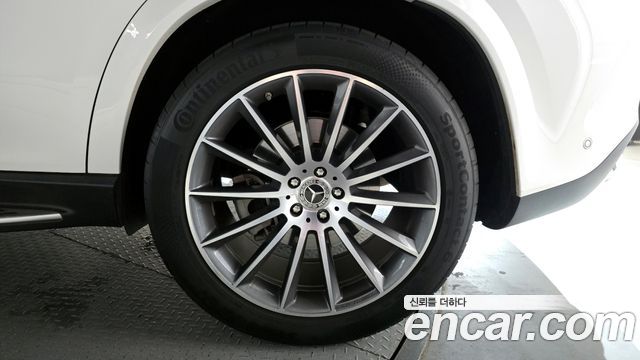 Mercedes-Benz GLE-Class (W167) GLE450 4MATIC 2024 — фото 5