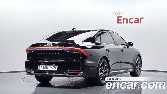 Hyundai Grandeur (IG) 3.0 LPi Rent Car Exclusive 2021 — фото 2