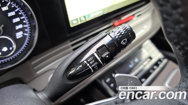 Hyundai Grandeur (IG) 3.0 LPi Rent Car Exclusive 2021 — фото 28