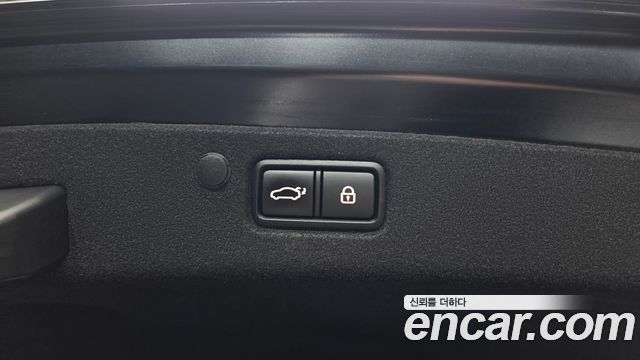 Hyundai Grandeur (IG) 3.0 LPi Rent Car Exclusive 2021 — фото 35