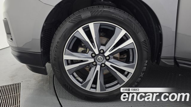 Nissan Pathfinder (IV) 3.5 4WD 2017 — фото 5
