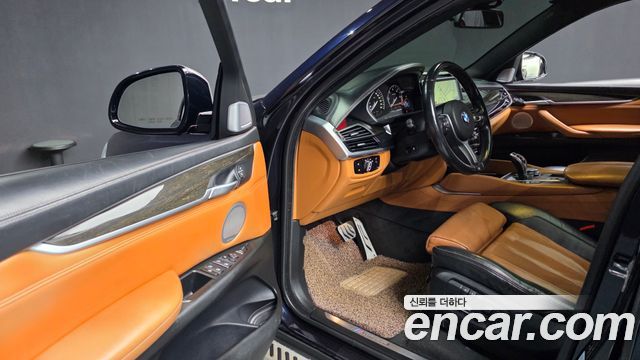 BMW X6 (F16) M50d 2015 — фото 10