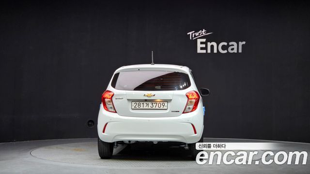 Chevrolet Spark Van 2020 — фото 4
