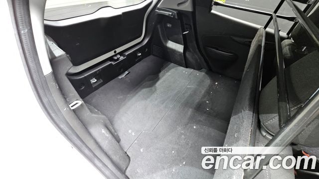 Chevrolet Spark Van 2020 — фото 12