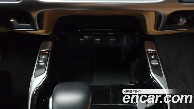 Kia Sorento (IV) Diesel 2.2 2WD Trendy 2021 — фото 17