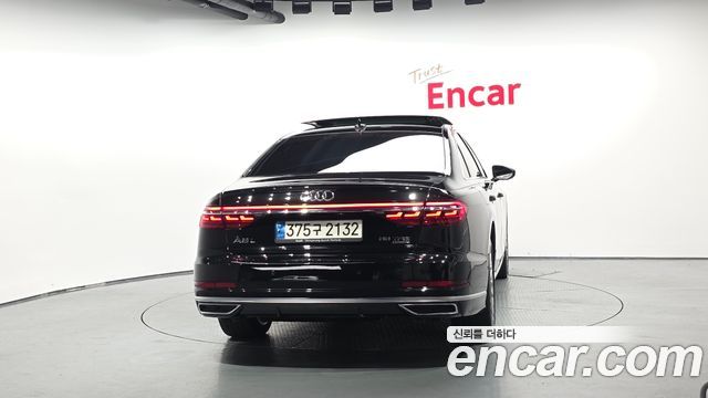 Audi A8 (D5) 55 TFSI Quattro LWB 2021 — фото 4