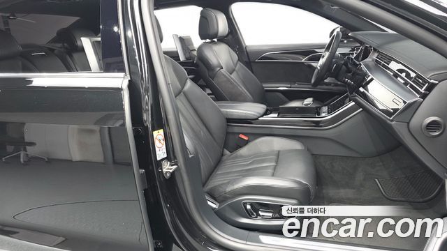 Audi A8 (D5) 55 TFSI Quattro LWB 2021 — фото 15