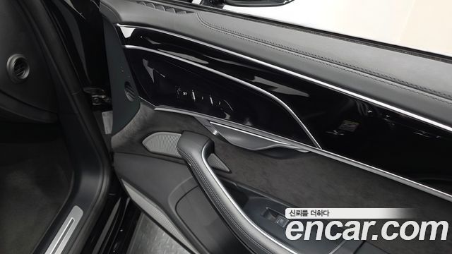Audi A8 (D5) 55 TFSI Quattro LWB 2021 — фото 30
