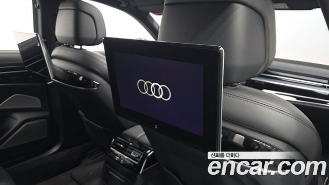 Audi A8 (D5) 55 TFSI Quattro LWB 2021 — фото 35