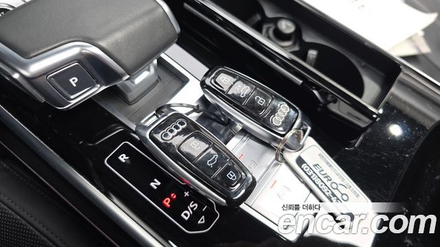 Audi A8 (D5) 55 TFSI Quattro LWB 2021 — фото 42