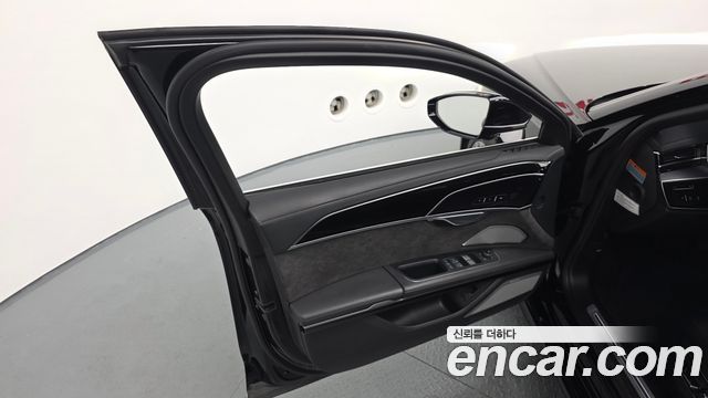 Audi A8 (D5) 55 TFSI Quattro LWB 2021 — фото 51