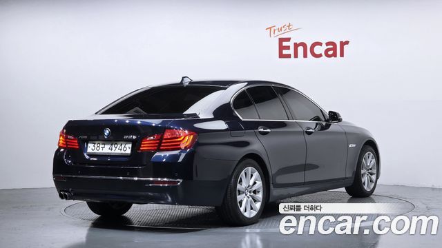 BMW 5 Series (F10) 528i xDrive Luxury Plus 2016 — фото 2