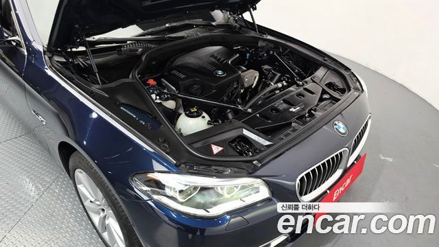 BMW 5 Series (F10) 528i xDrive Luxury Plus 2016 — фото 6