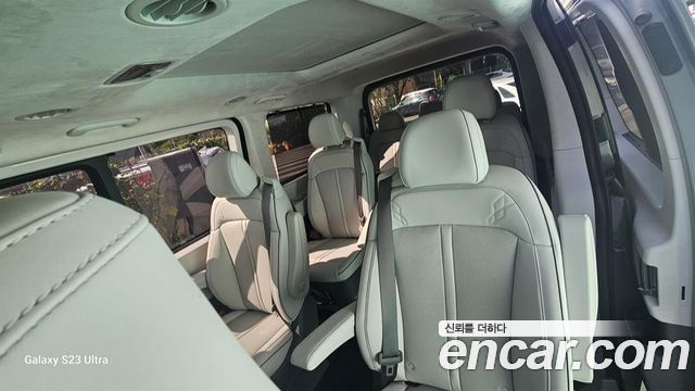 Hyundai Staria Lounge 9-Seater Inspiration 2025 — фото 20