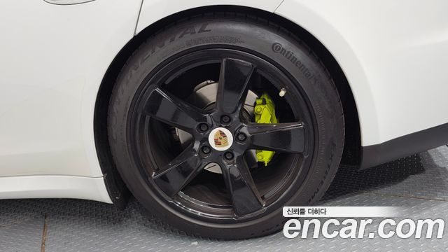 Porsche Panamera 3.0 S E-Hybrid 970 2015 — фото 21