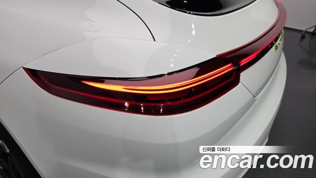 Porsche Panamera 3.0 S E-Hybrid 970 2015 — фото 23