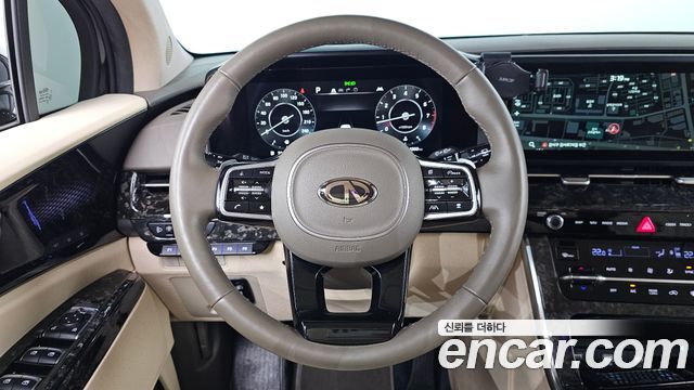 Kia Carnival (IV) Gasoline 9-seater Limousine(Special vehicle) 2021 — фото 13