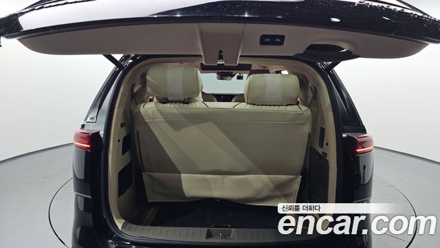 Kia Carnival (IV) Gasoline 9-seater Limousine(Special vehicle) 2021 — фото 20