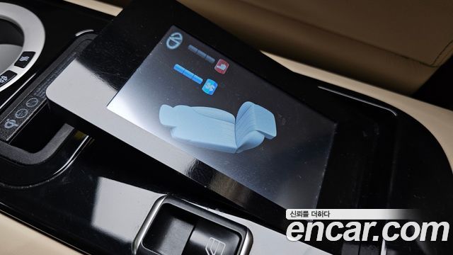 Kia Carnival (IV) Gasoline 9-seater Limousine(Special vehicle) 2021 — фото 27