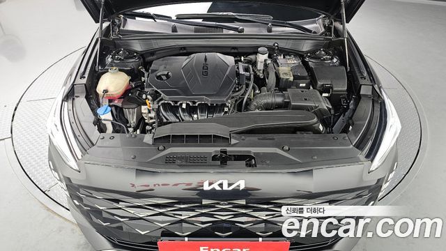 Kia K8 2.5 Gasoline 2WD Noblesse 2022 — фото 6