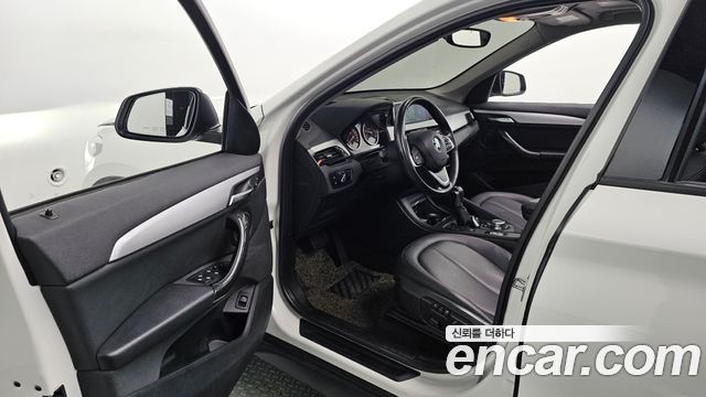 BMW X1 (F48) xDrive 20d 2016 — фото 10