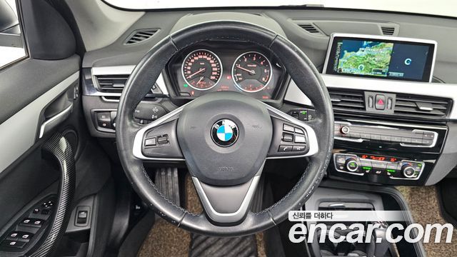 BMW X1 (F48) xDrive 20d 2016 — фото 17