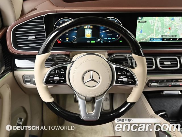 Mercedes-Benz GLS-Class (X167) Maybach GLS600 4MATIC Manufakur 2023 — фото 17