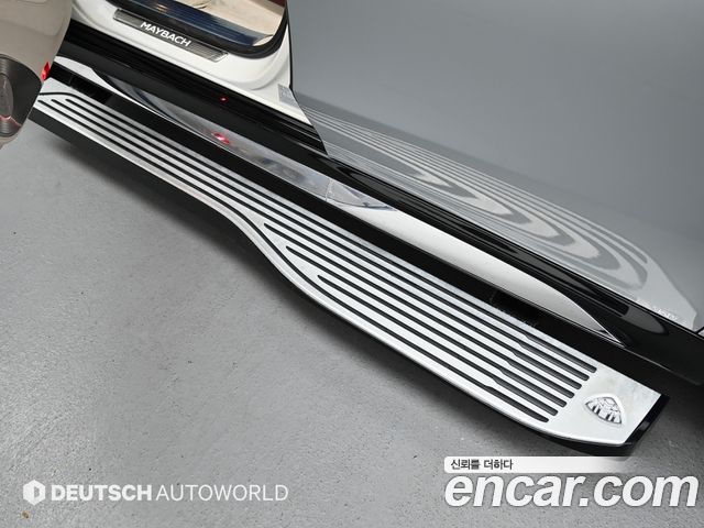 Mercedes-Benz GLS-Class (X167) Maybach GLS600 4MATIC Manufakur 2023 — фото 20