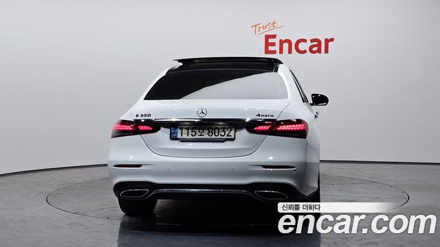 Mercedes-Benz E-Class (W213) E350 4MATIC AMG Line 2022 — фото 4