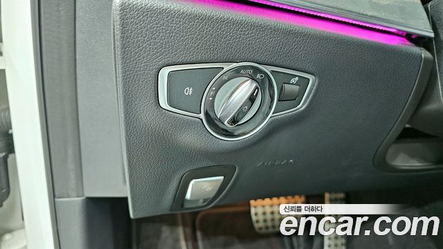 Mercedes-Benz E-Class (W213) E350 4MATIC AMG Line 2022 — фото 16