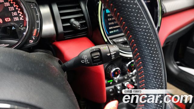 MINI Cooper S JCW 3rd Generation 2019 — фото 17