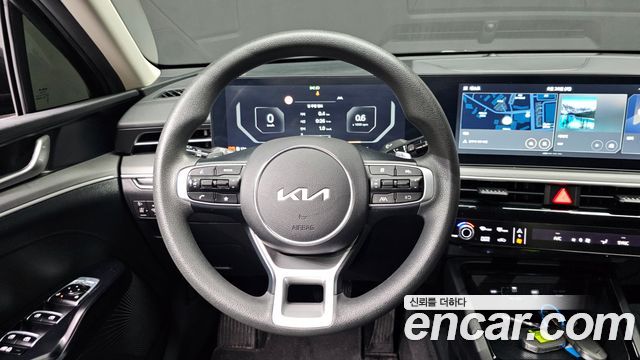 Kia K5 (III) 2.0 Prestige 2024 — фото 18