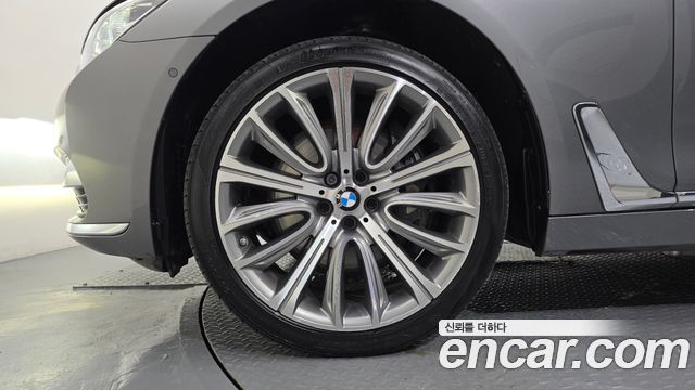 BMW 7 Series (G11) 750Li xDrive 2016 — фото 5