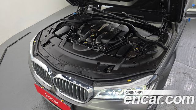 BMW 7 Series (G11) 750Li xDrive 2016 — фото 6