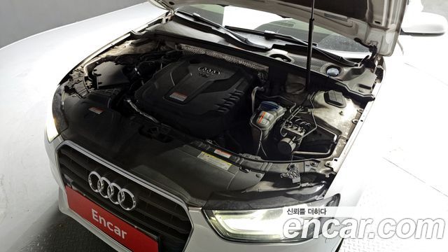 Audi A4 30 TDI Dynamic B8 2015 — фото 6