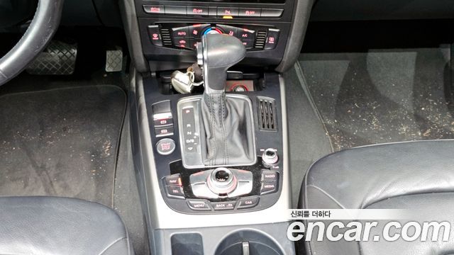Audi A4 30 TDI Dynamic B8 2015 — фото 9