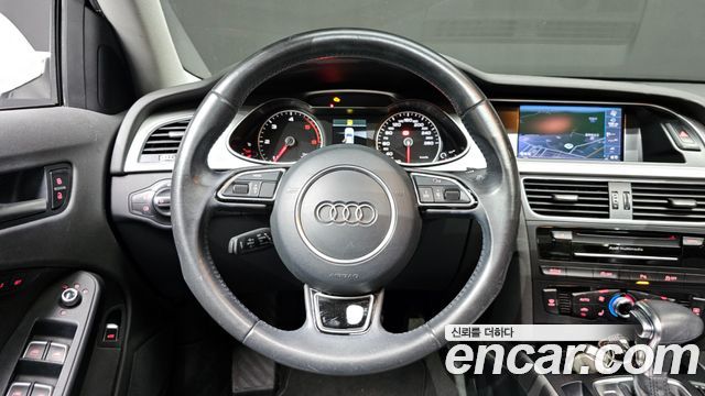 Audi A4 30 TDI Dynamic B8 2015 — фото 13