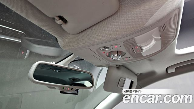 Audi A4 30 TDI Dynamic B8 2015 — фото 18