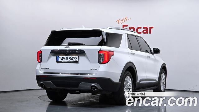 Ford Explorer (VI) 2.3 LimIted 4WD 2021 — фото 2